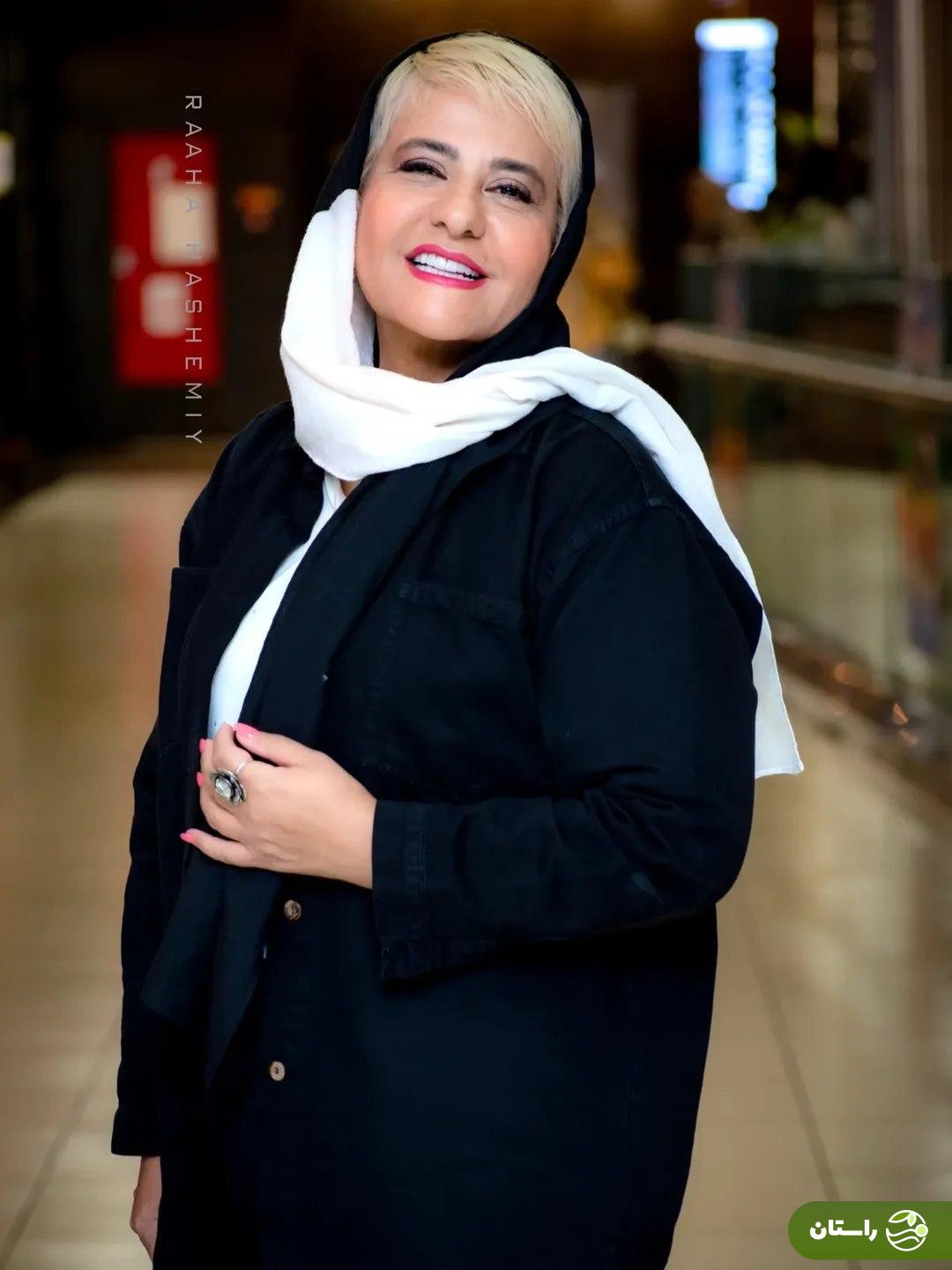 تصاویر و ژستهای رابعه اسکویی در اکران فیلم سینمایی مرجان تصاویر و ژستهای رابعه اسکویی در اکران فیلم سینمایی مرجان