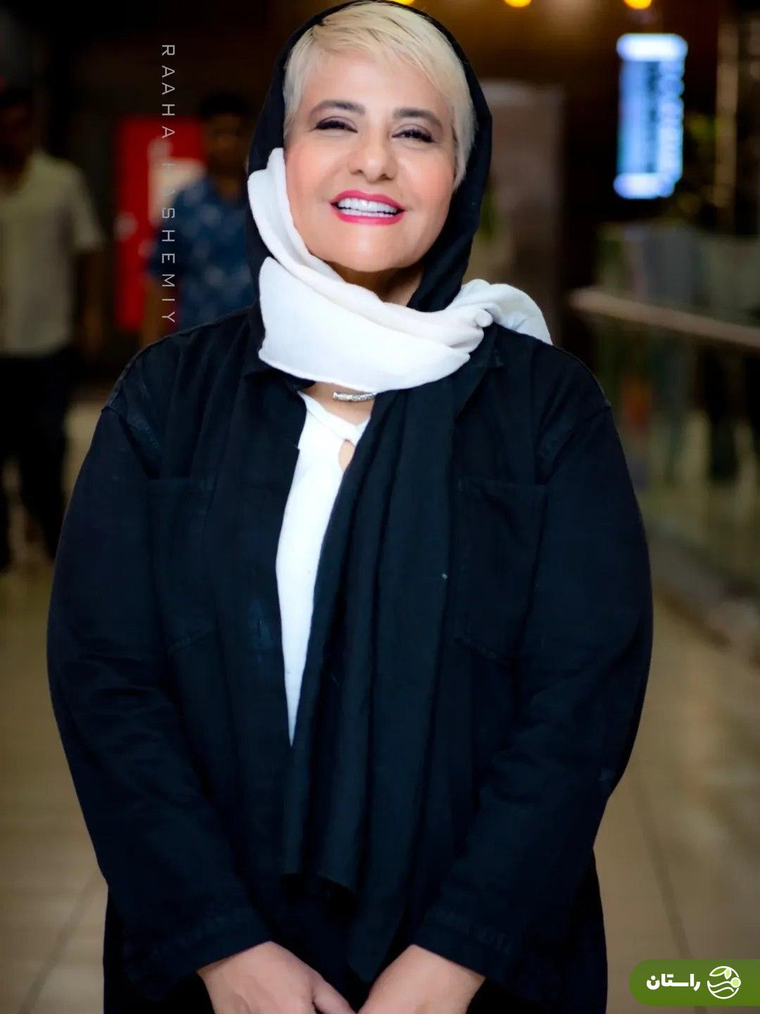 تصاویر و ژستهای رابعه اسکویی در اکران فیلم سینمایی مرجان تصاویر و ژستهای رابعه اسکویی در اکران فیلم سینمایی مرجان