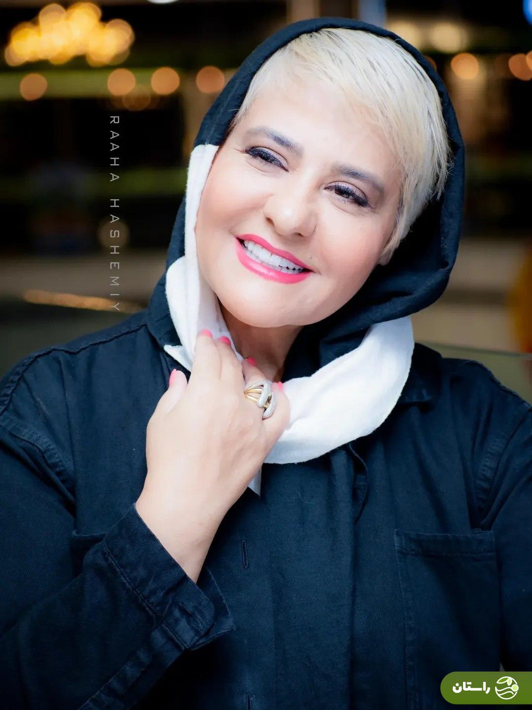 تصاویر و ژستهای رابعه اسکویی در اکران فیلم سینمایی مرجان تصاویر و ژستهای رابعه اسکویی در اکران فیلم سینمایی مرجان