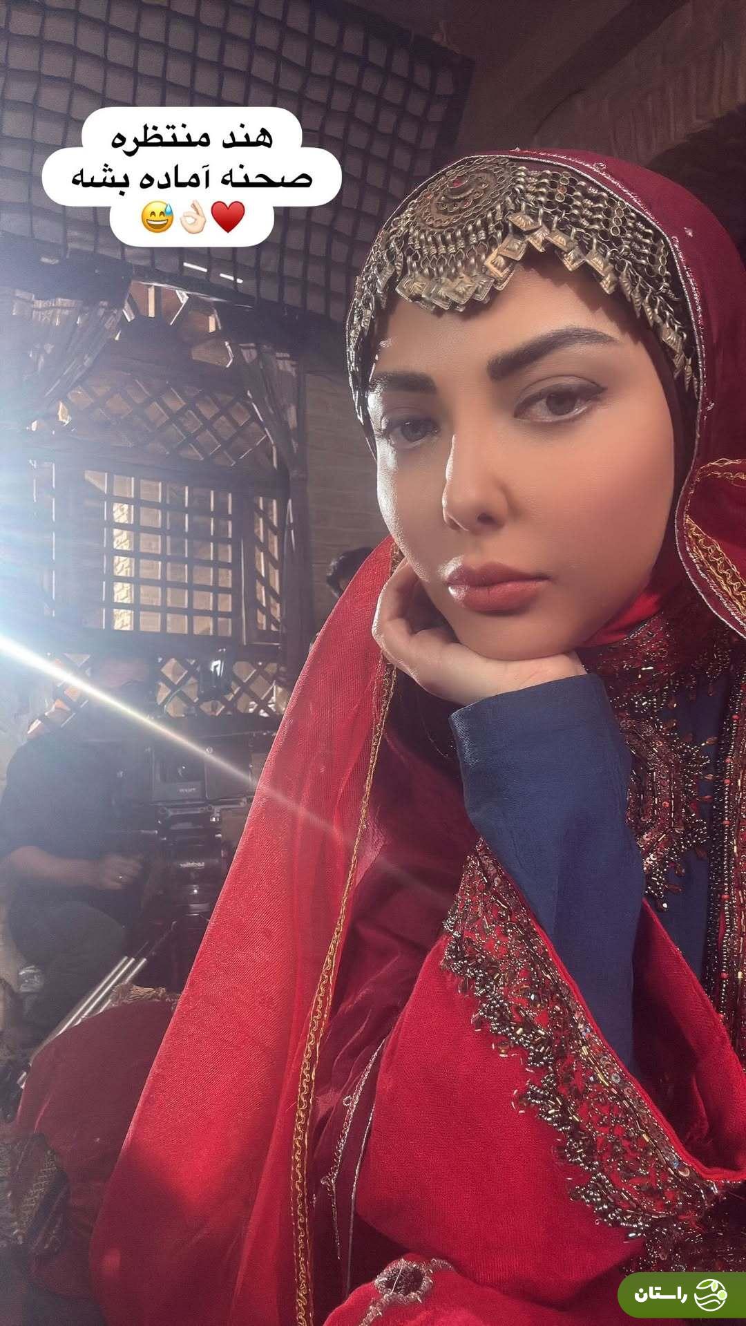 عکس | لیلا اوتادی در پشت صحنه سریال مهمان‌کشی