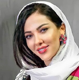 عکس | لیلا اوتادی در پشت صحنه سریال مهمان‌کشی