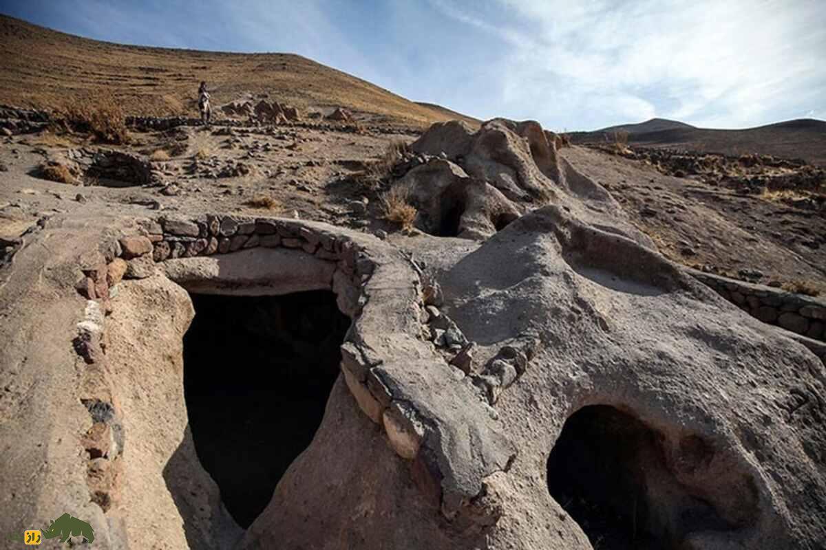 حیله‌ور تبریز؛ عجیب‌ترین روستای ایران که برای فرار از سرما و راهزنان خانه‌های آن زیر زمین بنا شده است