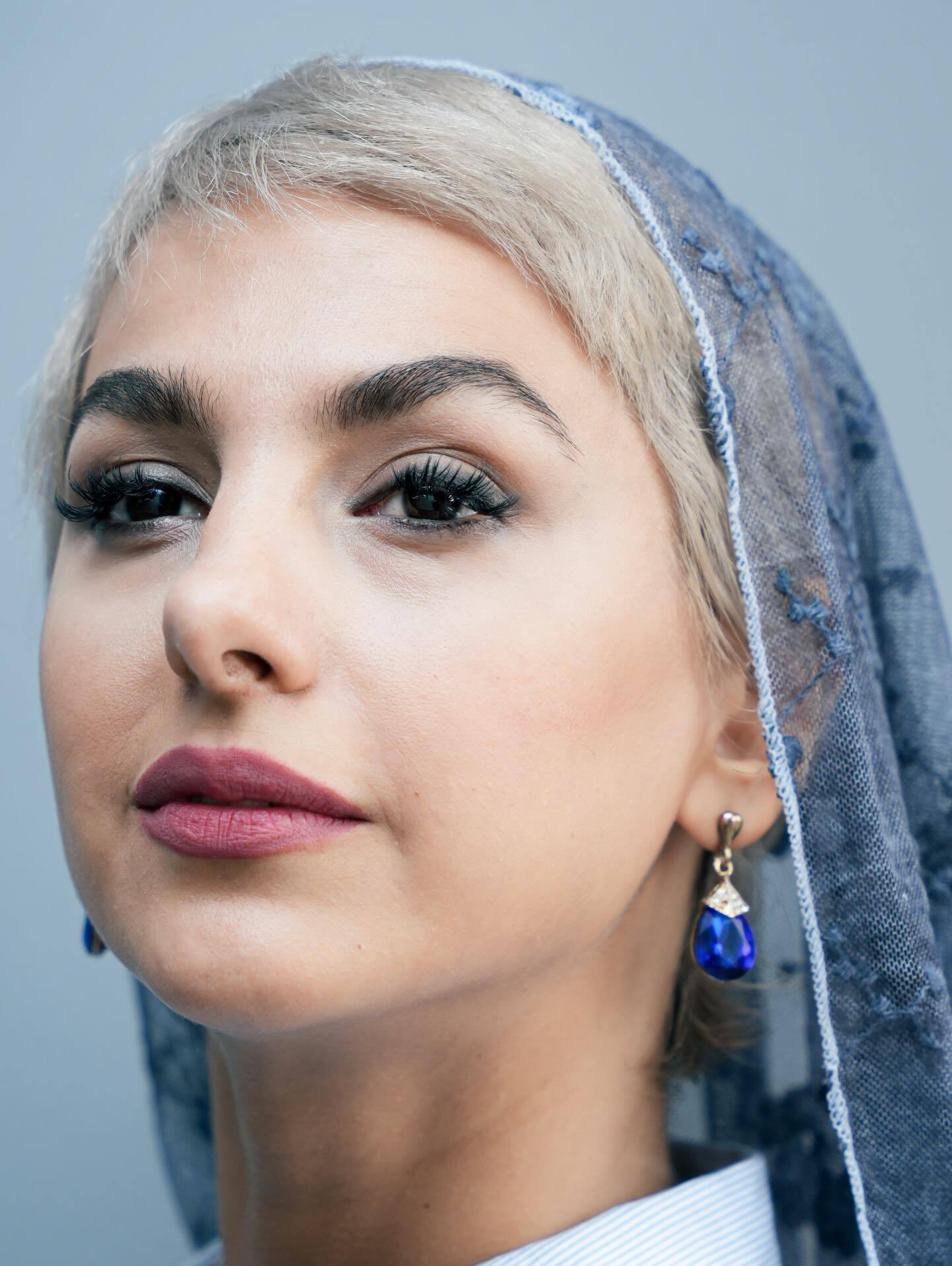 جدیدترین عکس‌ها و ژست‌های جوانه دلشاد، عاطفه در «سریال حوالی پاییز»