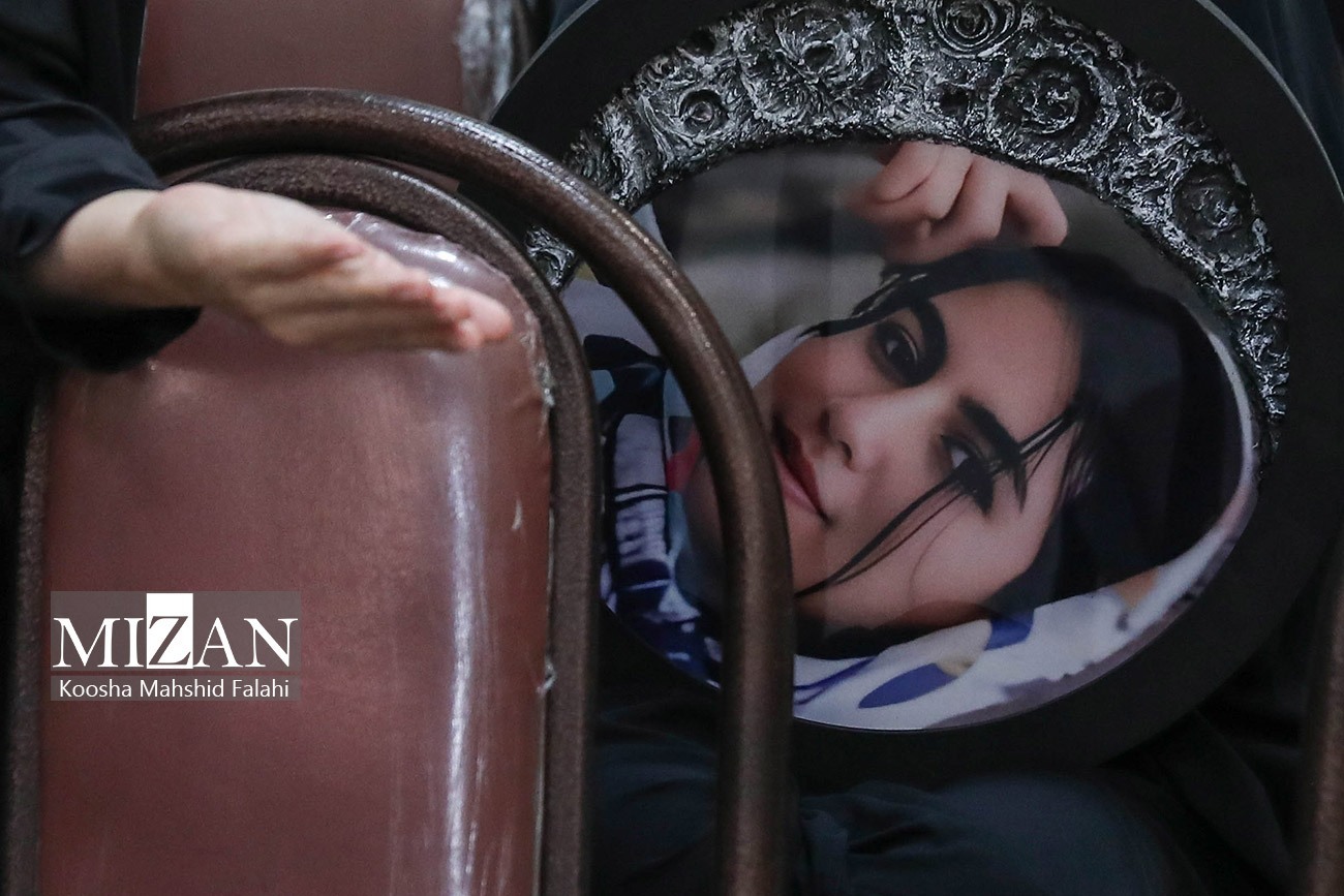 روایت هولناک از آخرین لحظات مرگ الهه حسیننژاد | دفاعیات قاتل در دادگاه: مرا جادو کرده بودند! + تصاویر روایت هولناک از آخرین لحظات مرگ الهه حسیننژاد | دفاعیات قاتل در دادگاه: مرا جادو کرده بودند! + تصاویر