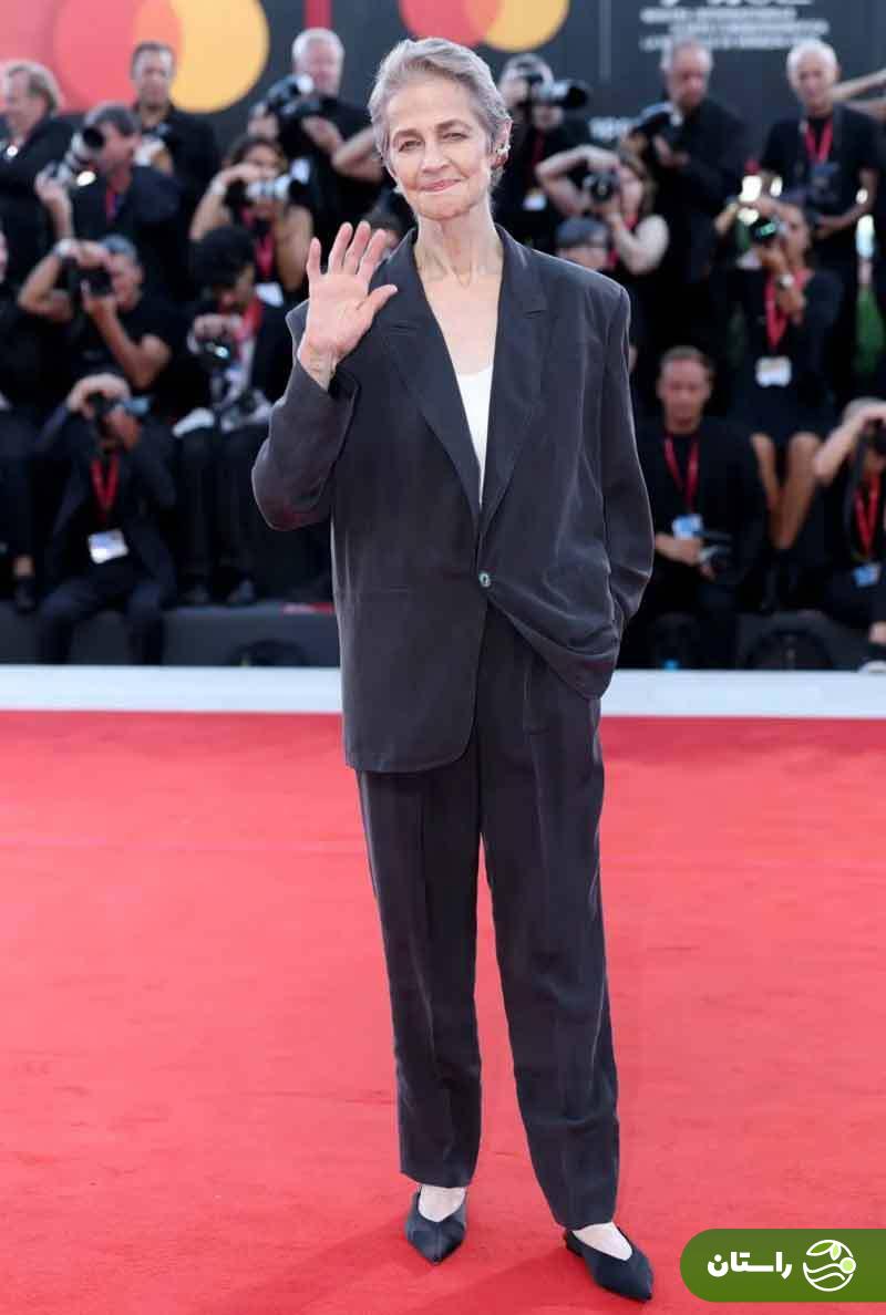 (تصاویر) جیم جارموش، کیت بلانشت و دیگر عوامل فیلم «پدر، مادر، خواهر و برادر» روی فرش قرمز کنار هم (تصاویر) جیم جارموش، کیت بلانشت و دیگر عوامل فیلم «پدر، مادر، خواهر و برادر» روی فرش قرمز کنار هم