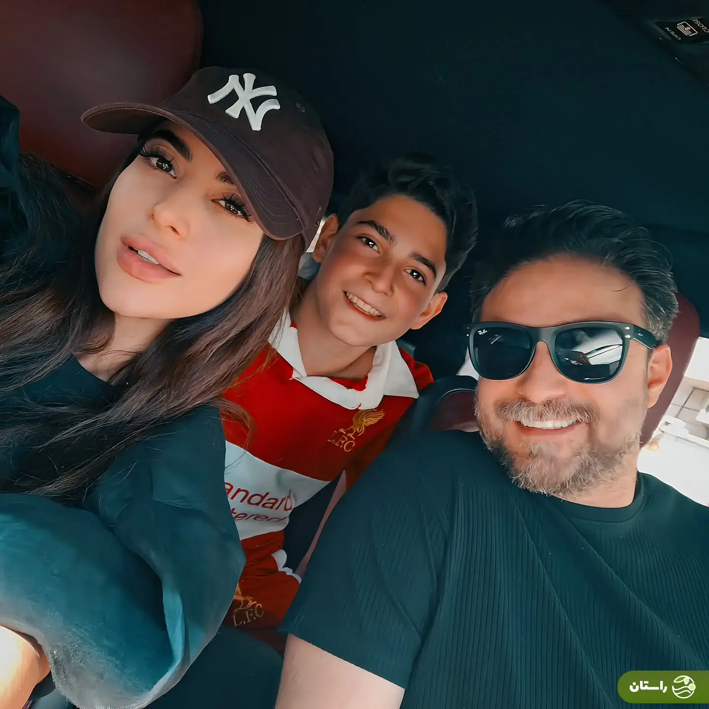 (عکس) سلفی بابک جهانبخش در کنار پسر و خواهرش پس از شایعات طلاق (عکس) سلفی بابک جهانبخش در کنار پسر و خواهرش پس از شایعات طلاق