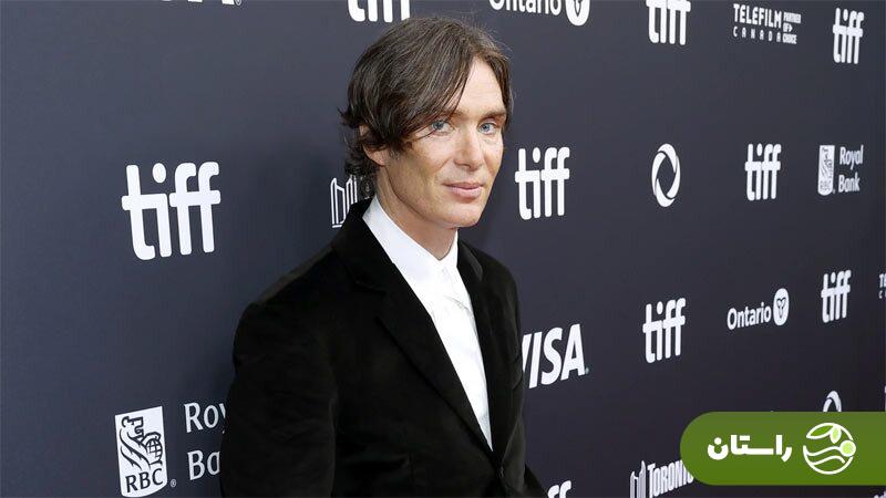 کیلین مورفی (Cillian Murphy) با ظاهر متفاوت روی فرش قرمر جشنواره فیلم تورنتو کیلین مورفی (Cillian Murphy) با ظاهر متفاوت روی فرش قرمر جشنواره فیلم تورنتو