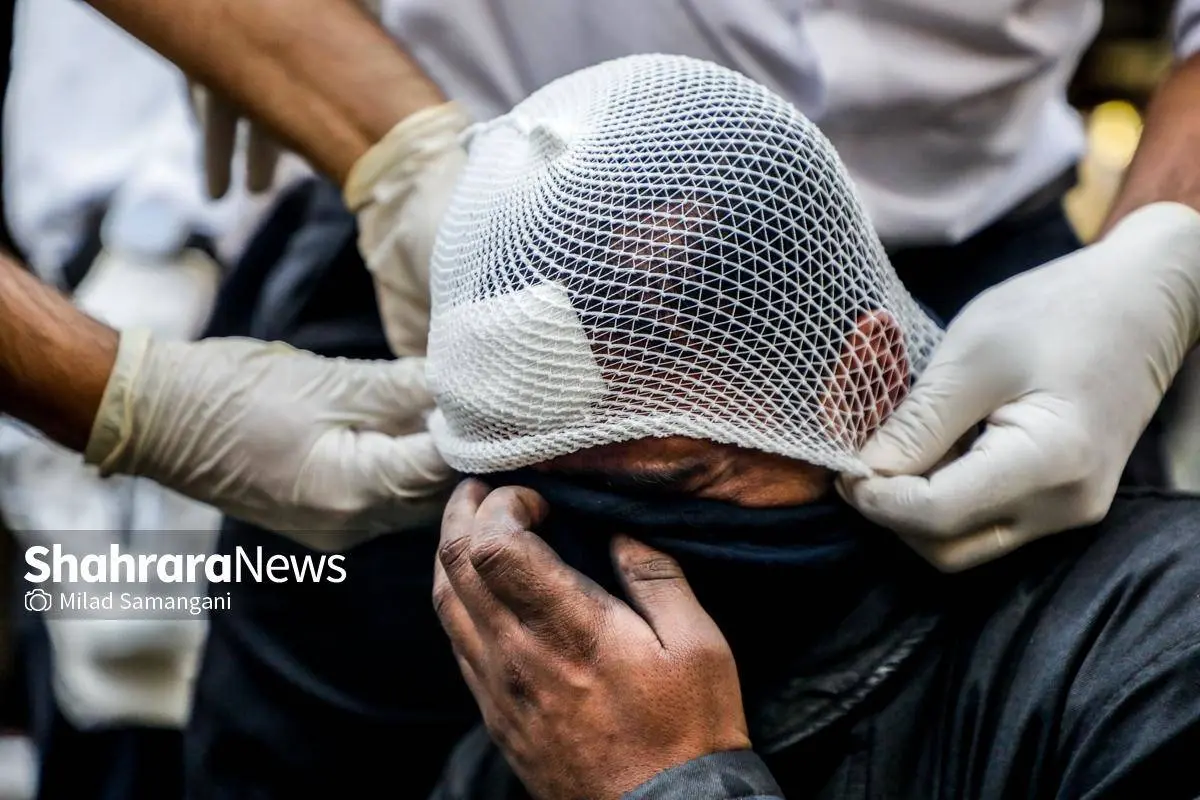 تصاویر؛ حریق گسترده کارگاه مبل‌سازی در مشهد و شهادت آتشنشان رضا فخریان