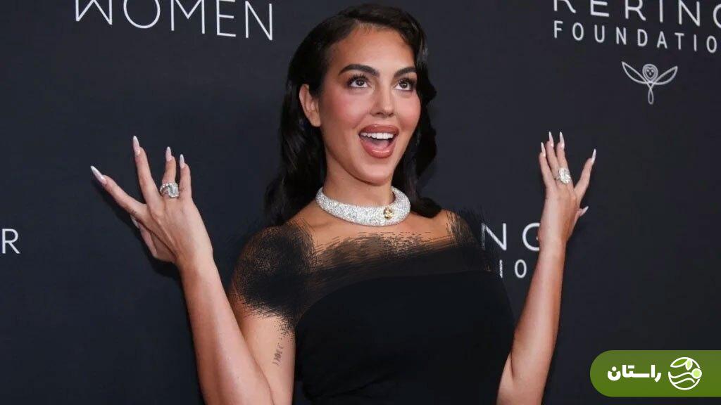 (عکس) جورجینا رودریگز باز هم جواهراتش را به رخ بقیه کشید!