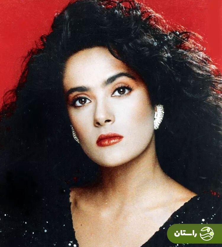 سفر در زمان: پرترههایی از سلما هایک (Salma Hayek) جوان در اواخر دهه ۱۹۸۰ سفر در زمان: پرترههایی از سلما هایک (Salma Hayek) جوان در اواخر دهه ۱۹۸۰