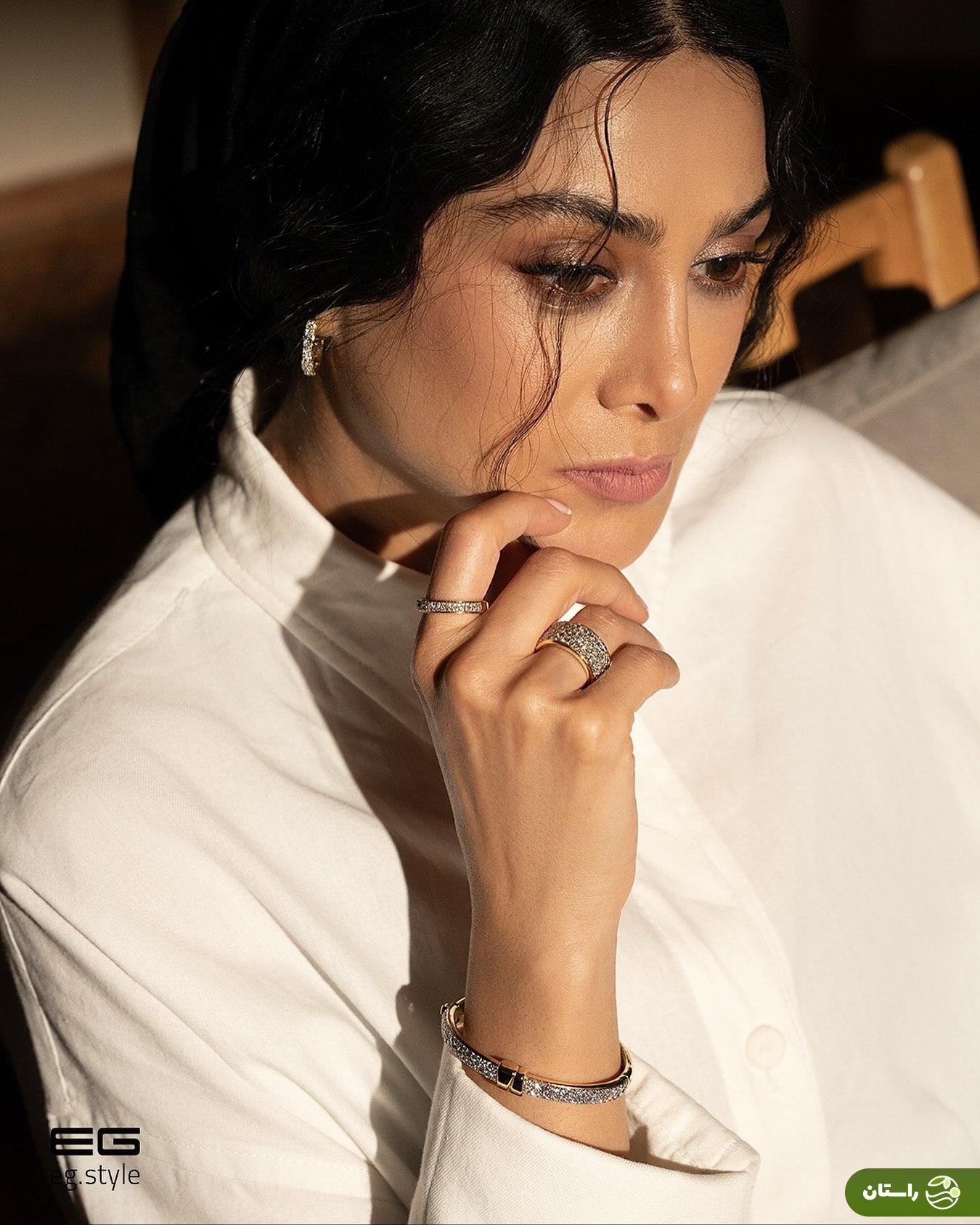 تصاویر | ورود رسمی آزاده صمدی به دنیای مدلینگ تصاویر | ورود رسمی آزاده صمدی به دنیای مدلینگ