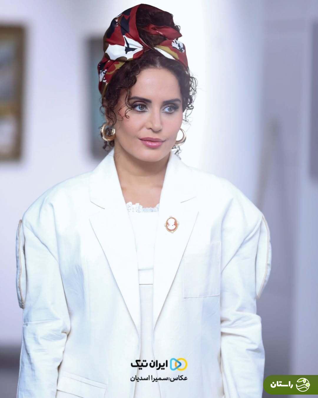 (تصاویر) استایل و ژست‌های الناز شاکردوست در اکران «گوزن‌های اتوبان»