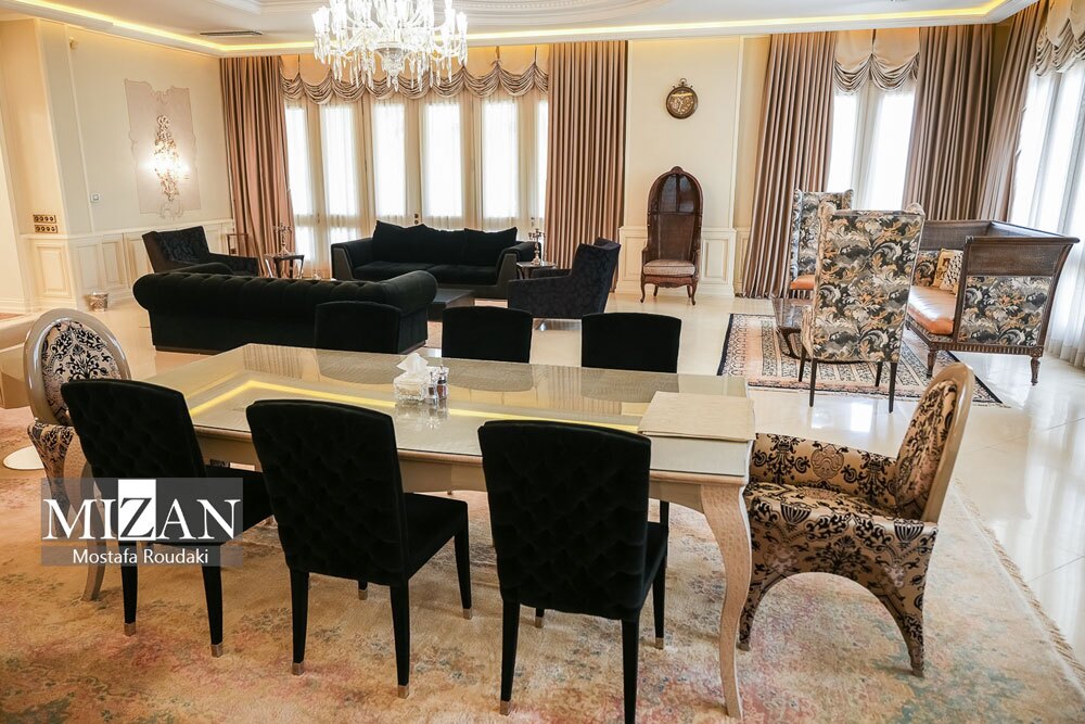 تصاویری از ویلای ۸هزار متری اکبر رحیمی درآباد متهم پرونده چای دبش تصاویری از ویلای ۸هزار متری اکبر رحیمی درآباد متهم پرونده چای دبش