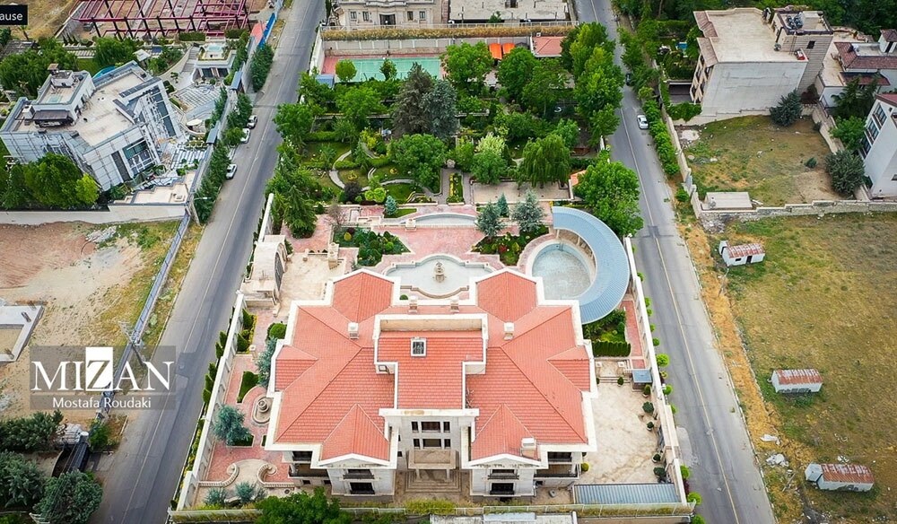 تصاویری از ویلای ۸هزار متری اکبر رحیمی درآباد متهم پرونده چای دبش تصاویری از ویلای ۸هزار متری اکبر رحیمی درآباد متهم پرونده چای دبش