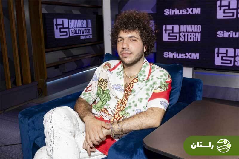 بنی بلانکو، نامزد سلنا گومز، به دلیل خوردن زغال اخته ۲۰۰ دلاری حیابی منفور شد! بنی بلانکو، نامزد سلنا گومز، به دلیل خوردن زغال اخته ۲۰۰ دلاری حیابی منفور شد!