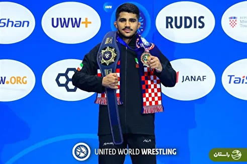 (عکس) پدیده کشتی ایران در کنار میخائیل لوپز و الکساندر کارلین، دو اسطوره قدیمی