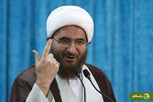 شعارهای تند نماز جمعه تهران علیه روحانی و ظریف و واکنش جدی امام جمعه + ویدئو