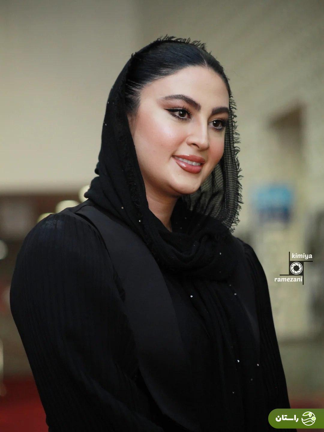 (تصاویر) استایل مریم مومن در اکران فیلم «تابستانی که برف آمد»