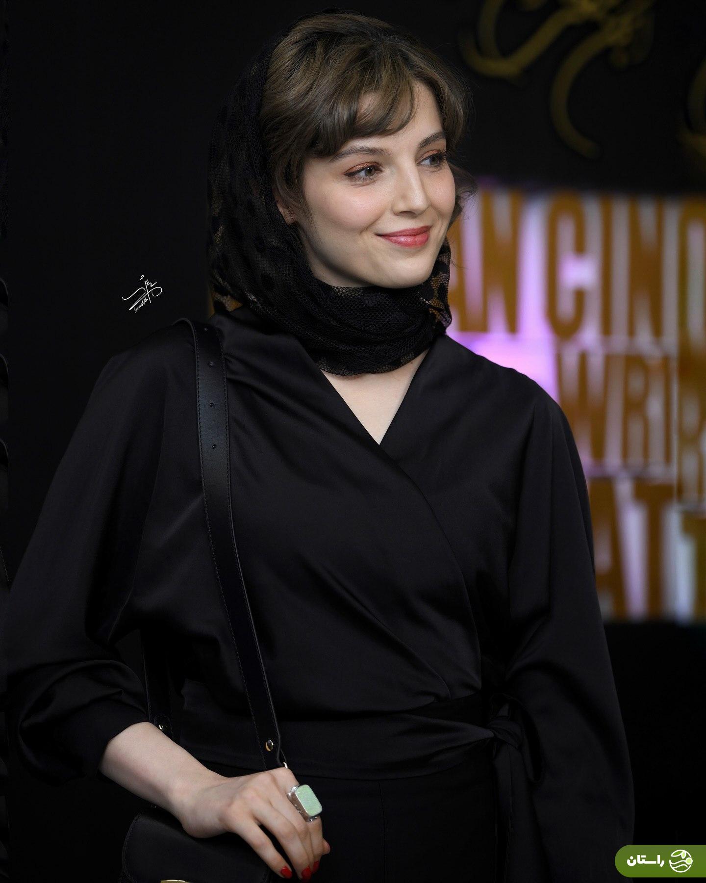 (تصاویر) مهسا حجازی  و هوتن شکیبا در جشن منتقدان سینما