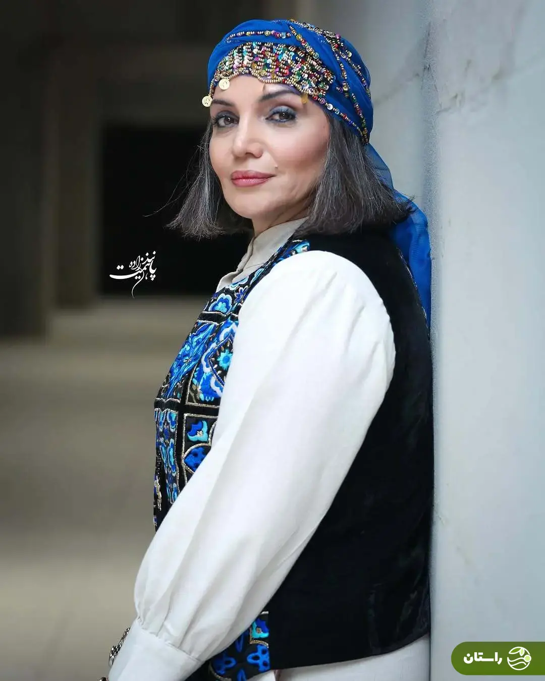 (تصاویر) الهام پاوه نژاد و استایل هنری‌اش در مراسم فرهنگی