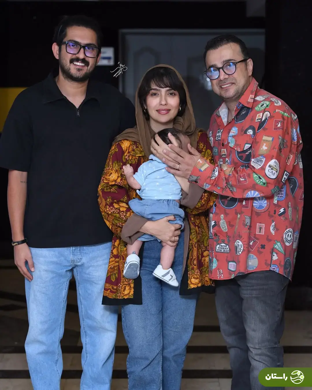 تصاویر جدید سپند امیرسلیمانی در کنار همسرش مونا کرمی و فرزندشان