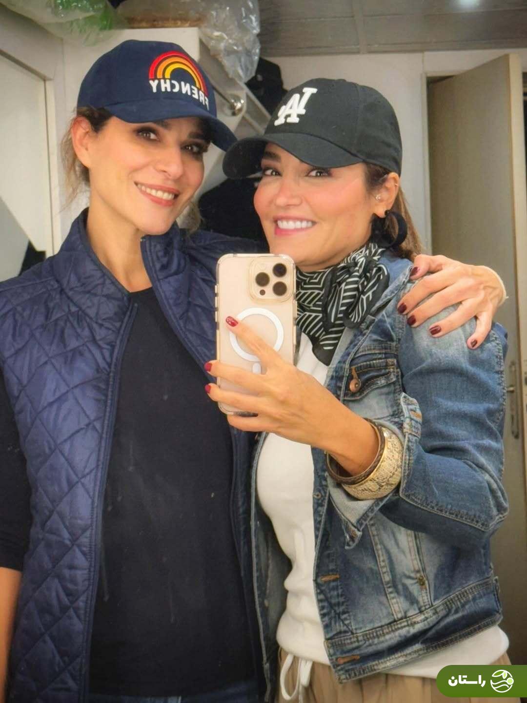 (عکس) سلفی سولماز حسینی، تارا سریال شغال با سحر دولتشاهی