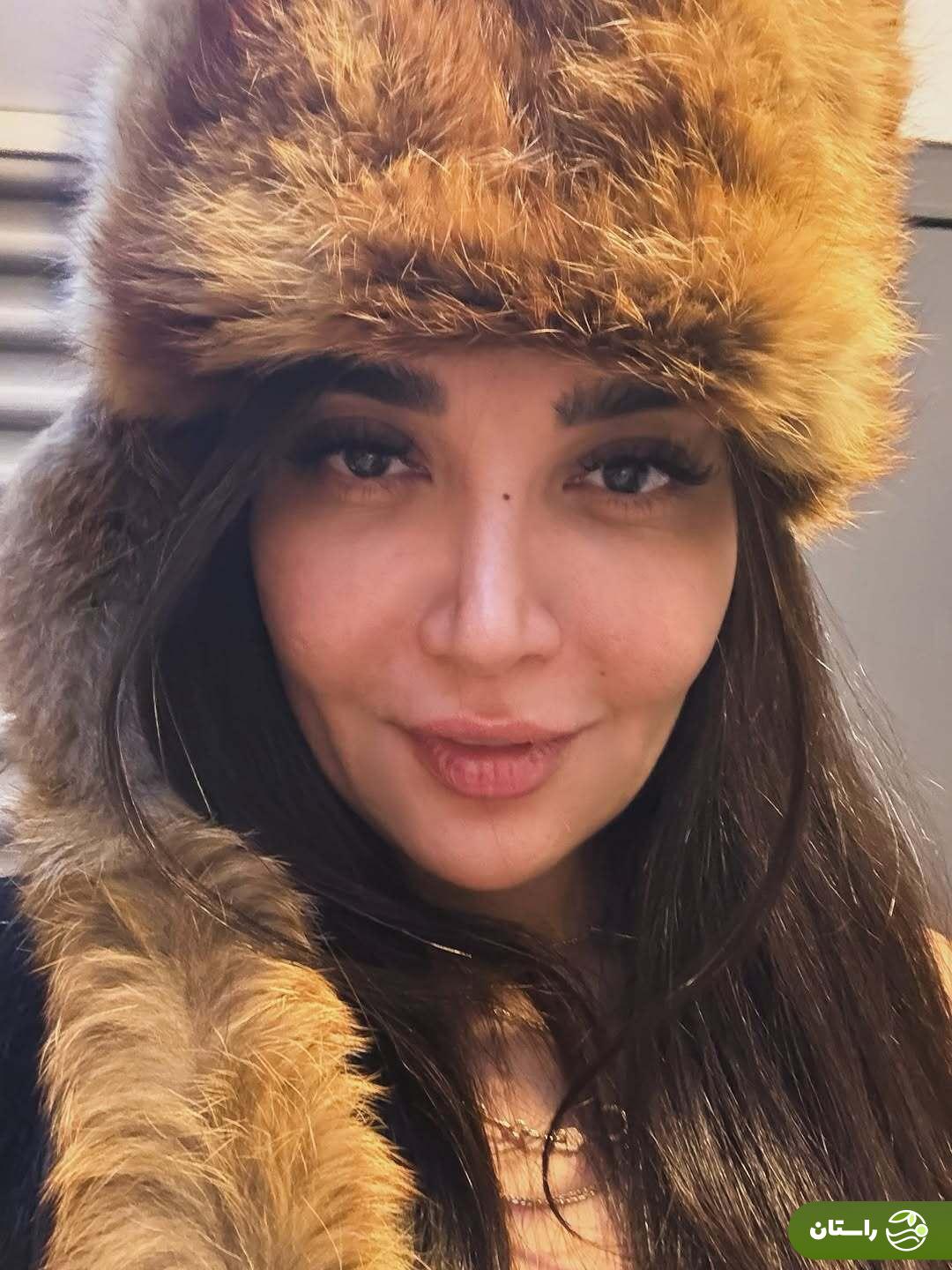 عکس | چهره جذاب هدی استواری خانم وکیلِ سریال «نون خ» در ۴۱ سالگی عکس | چهره جذاب هدی استواری خانم وکیلِ سریال «نون خ» در ۴۱ سالگی