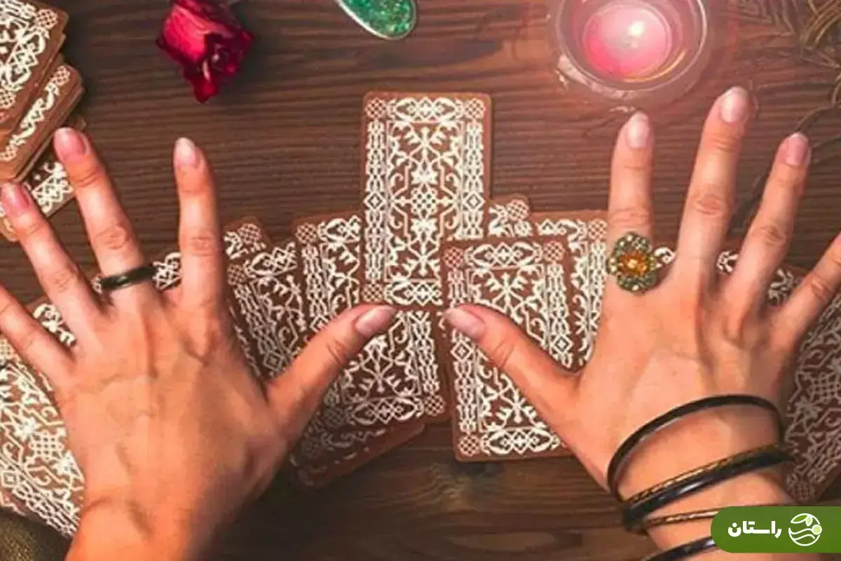 دستگیری رمال ۵۶ ساله در مشهد هنگام وردخوانی