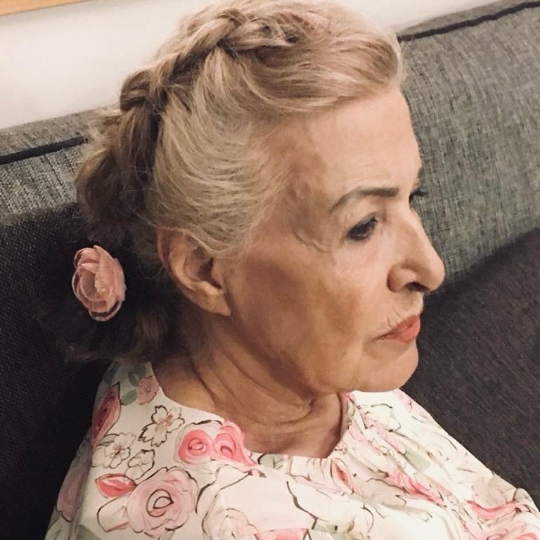 (تصاویر) همایون شجریان عزادار شد؛ درگذشت فرخنده گل افشان همسر اول استاد محمدرضا شجریان