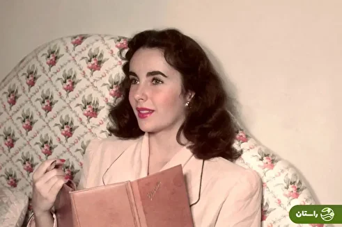 (عکس) تونل زمان؛ دیدار «ناصر ملک مطیعی» با «الیزابت تیلور» در تهران؛ سال ۵۴