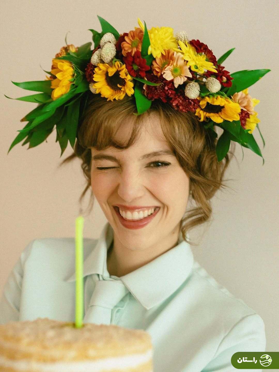 (تصاویر) جشن تولد متفاوت مهسا حجازی شیرینِ تاسیان با تاج گل! (تصاویر) جشن تولد متفاوت مهسا حجازی شیرینِ تاسیان با تاج گل!