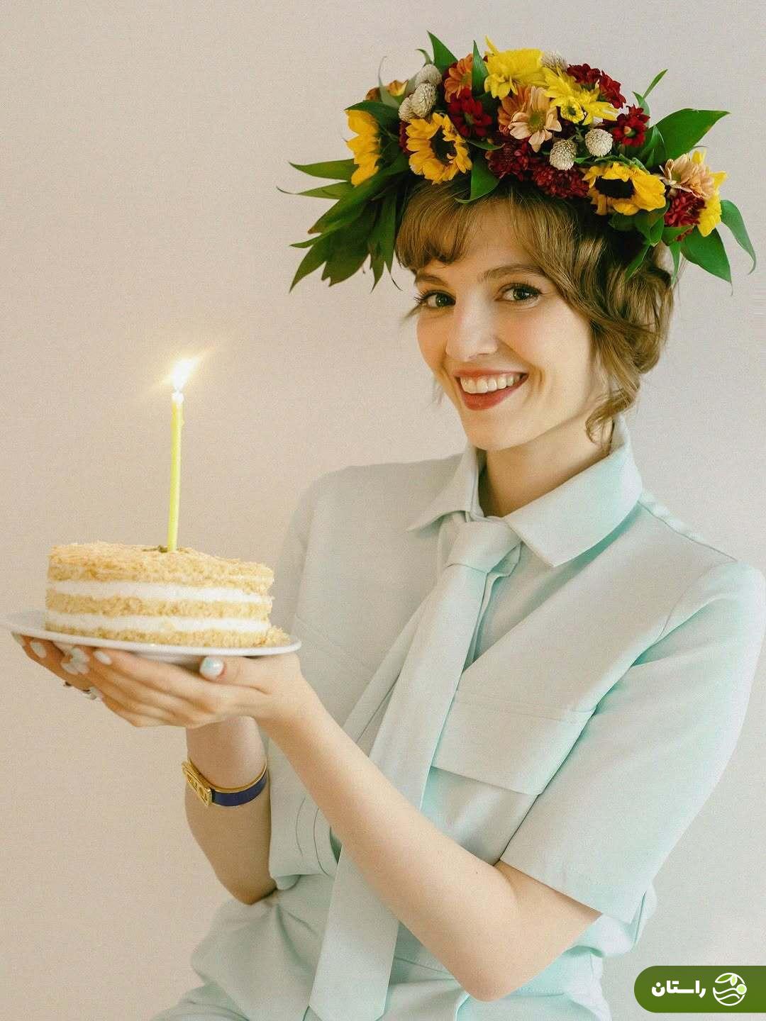 (تصاویر) جشن تولد متفاوت مهسا حجازی شیرینِ تاسیان با تاج گل! (تصاویر) جشن تولد متفاوت مهسا حجازی شیرینِ تاسیان با تاج گل!