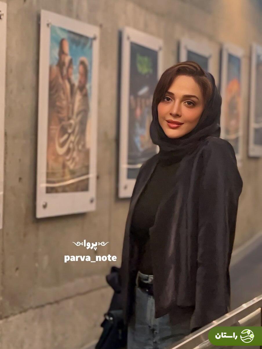 (تصاویر) المیرا دهقانی و پژمان جمشیدی در اکران فیلم سینمایی ناجورها