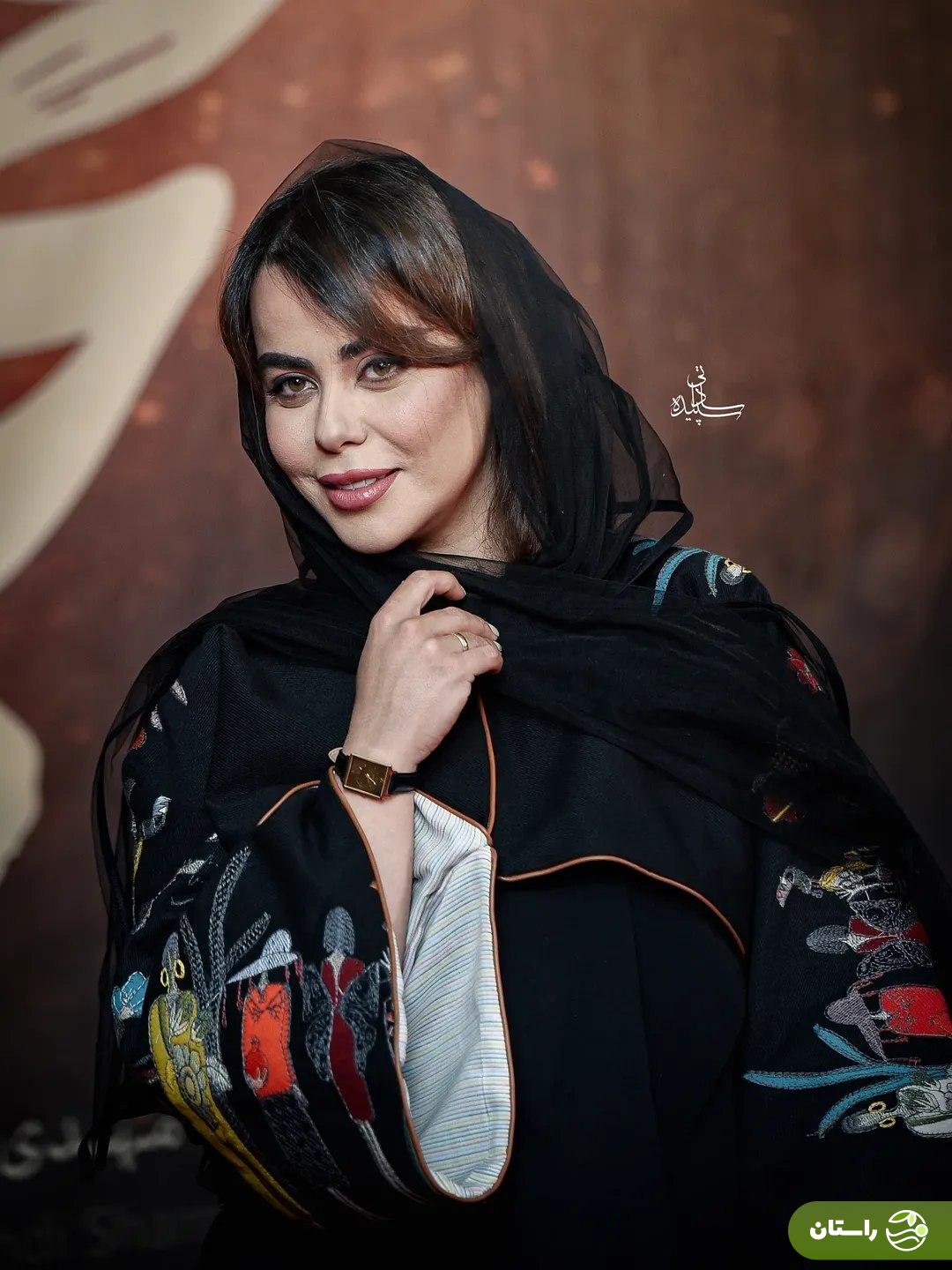 (تصاویر) الهام اخوان در اکران افتتاحیه فیلم «مجنون»