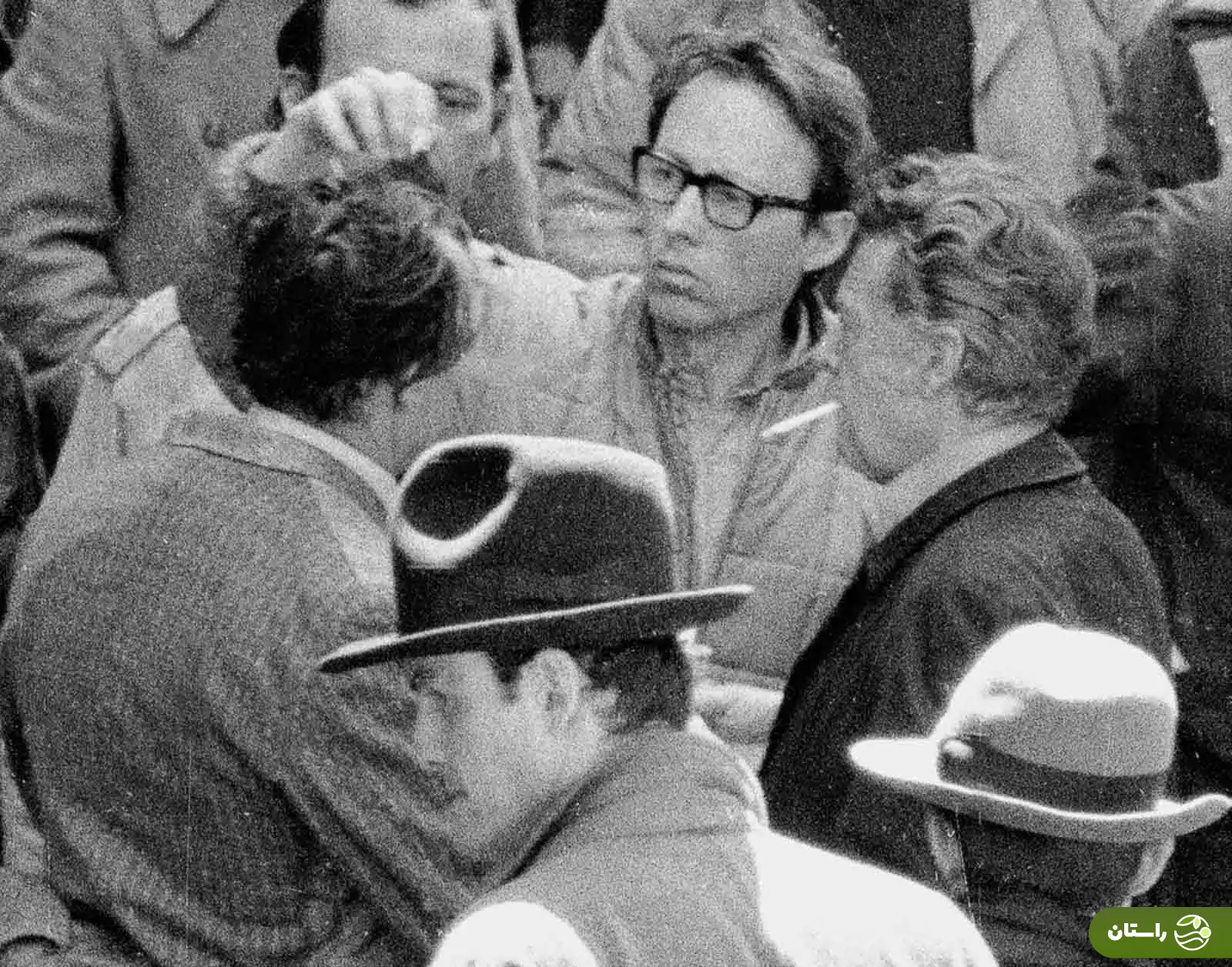 تونل زمان؛ عکس‌های دیده‌نشده از پشت صحنه سکانس حمله به دون کورلئونه در فیلم پدرخوانده؛ سال ۱۹۷۱