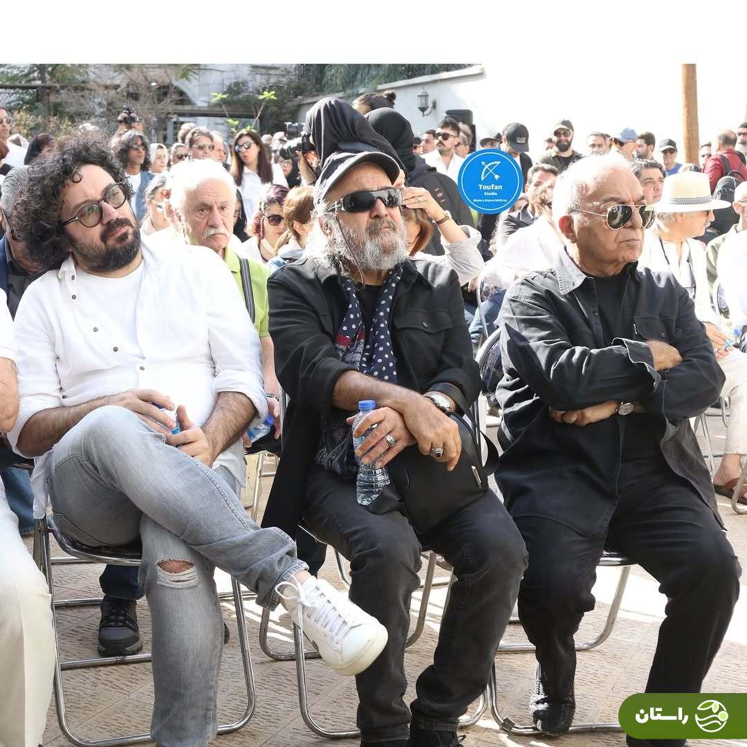 (تصاویر) حضور هنرمندان در تشییع پیکر ناصر تقوایی (تصاویر) حضور هنرمندان در تشییع پیکر ناصر تقوایی