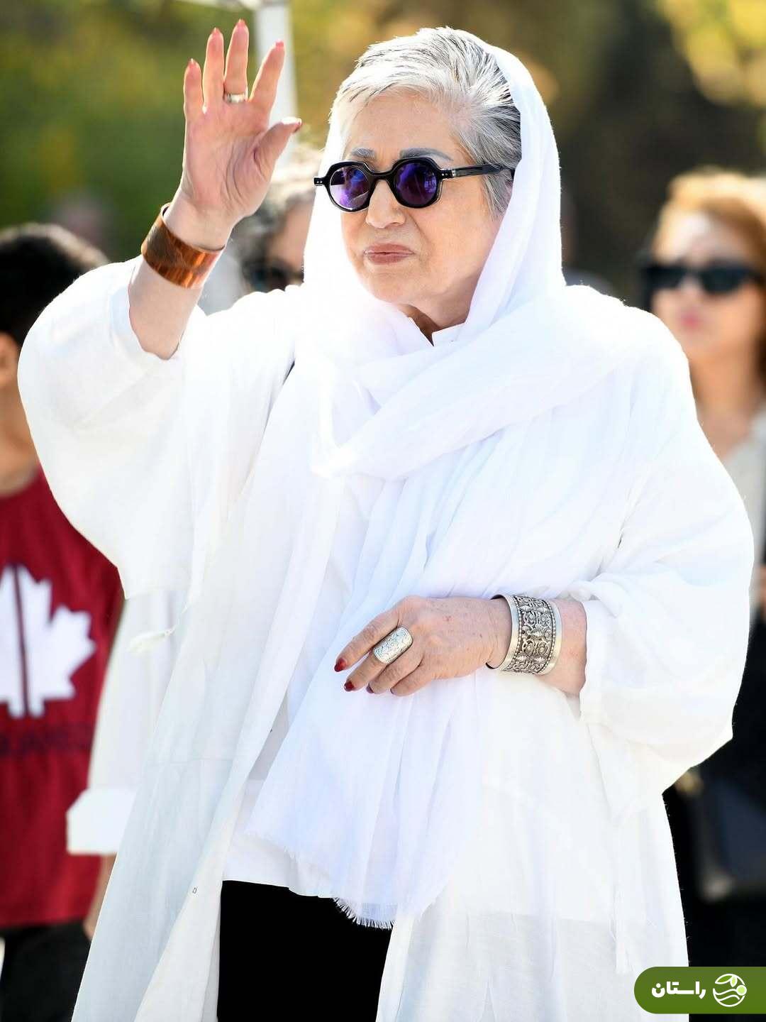 (تصاویر) خاکسپاری ناصر تقوایی در امام‌زاده طاهر کرج با حضور گسترده مردم و هنرمندان