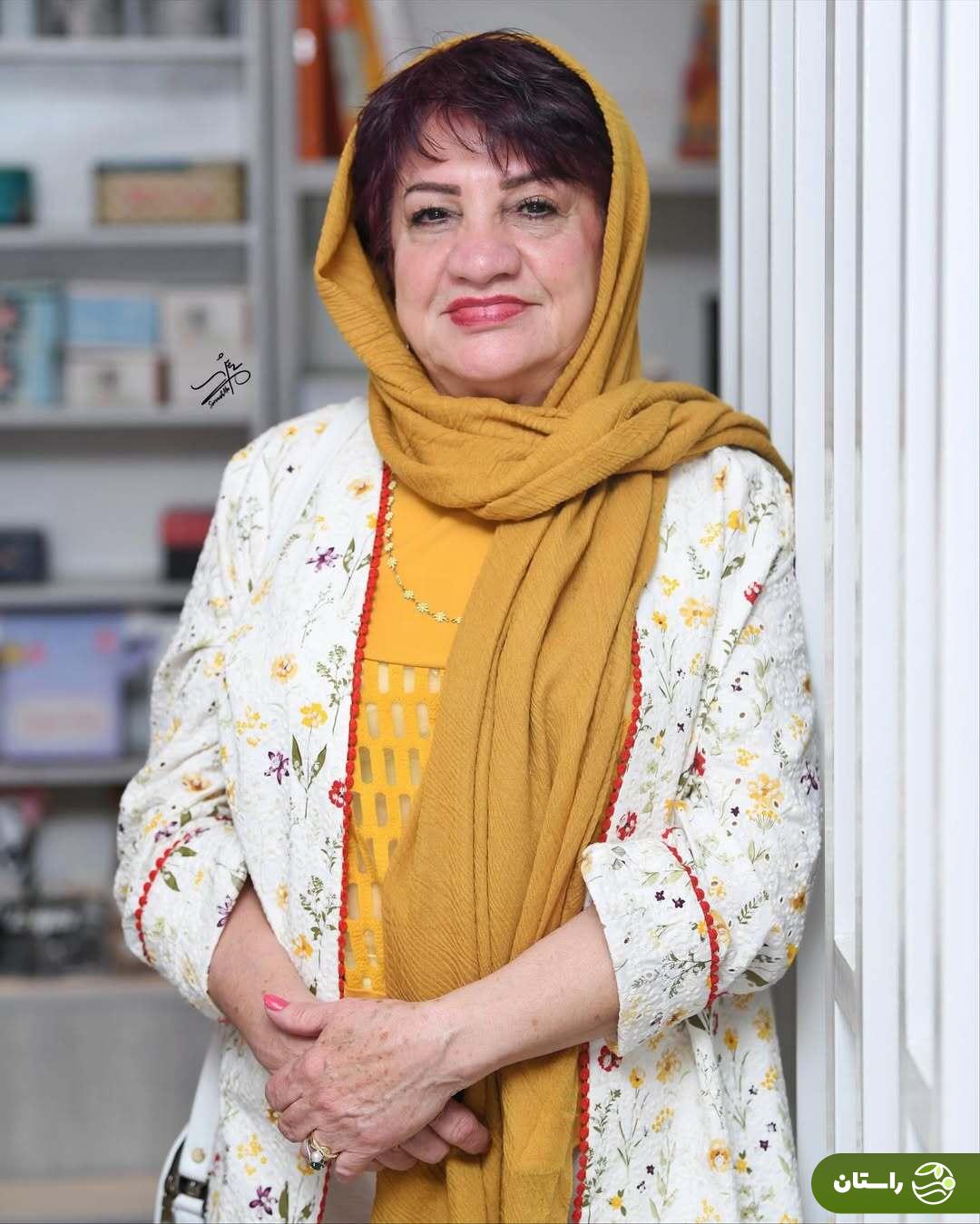 (تصاویر) المیرا دهقانی، مژده لواسانی، داریوش فرهنگ و ناهید مسلمی در جشن امضای یک کتاب