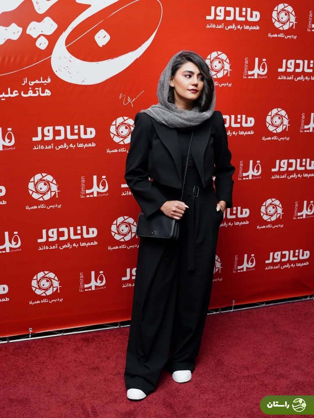 (عکس) «سحر عبدالملکی» با استایل کراپ مشکی در اکران «کج پیله» (عکس) «سحر عبدالملکی» با استایل کراپ مشکی در اکران «کج پیله»