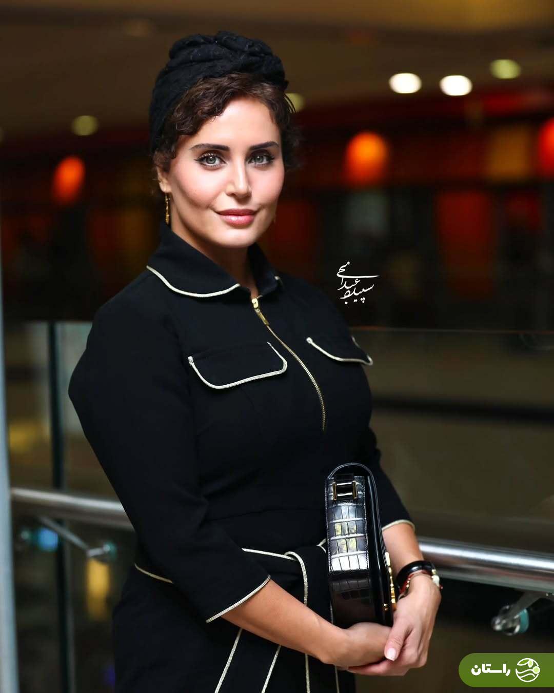 (تصاویر)  الناز شاکردوست، سامان صفاری و صدف اسپهبدیدر اکران فیلم «گوزن‌های اتوبان»