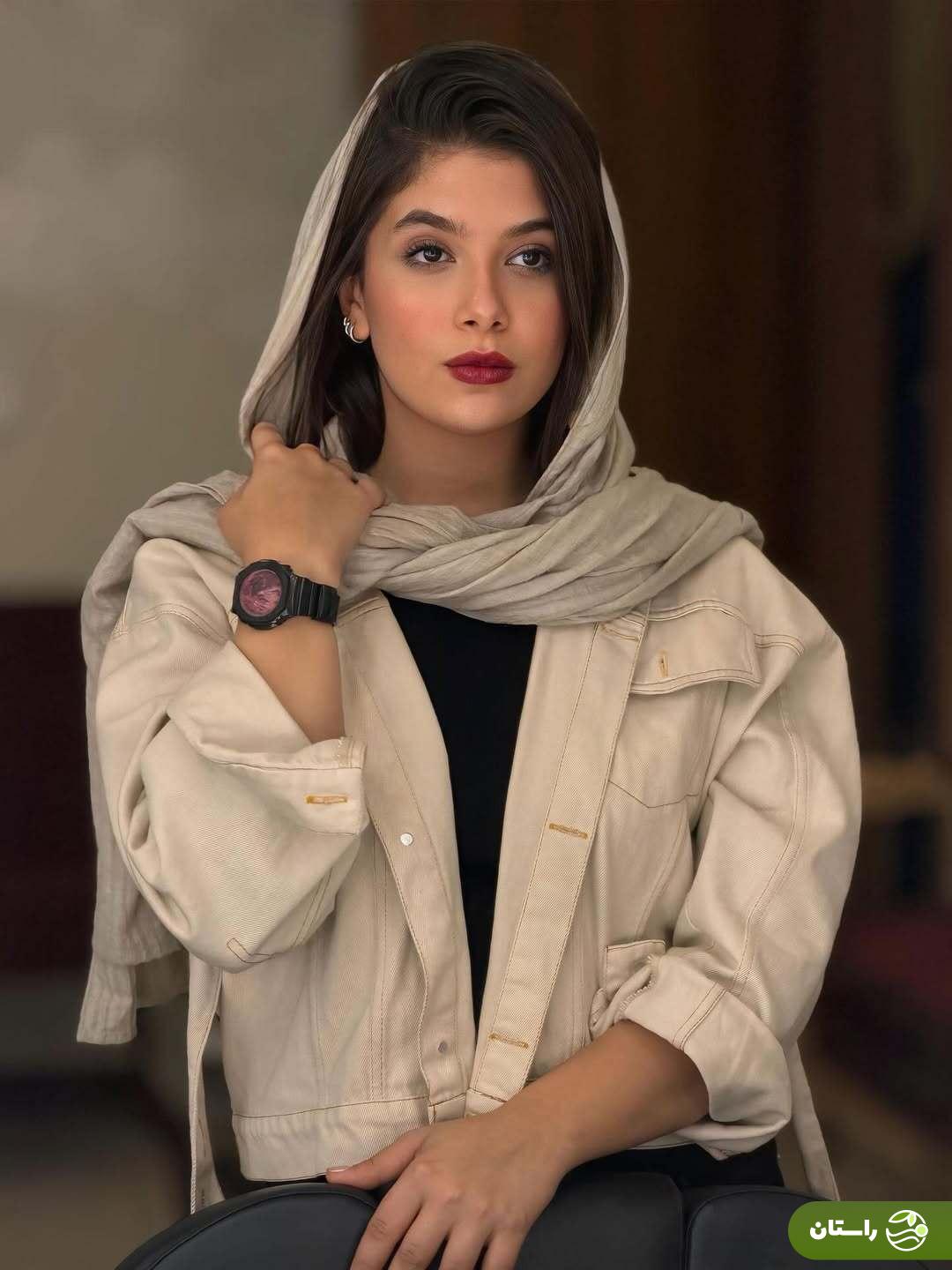 تصاویر مادر دختری نفس بازغی و مستانه مهاجر در کنسرت سهراب پاکزاد