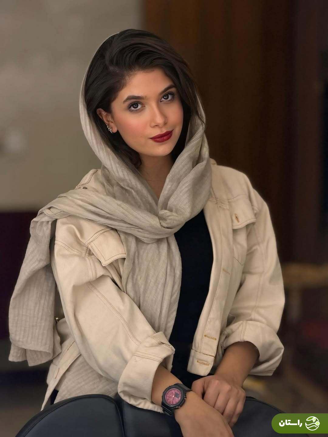 تصاویر مادر دختری نفس بازغی و مستانه مهاجر در کنسرت سهراب پاکزاد