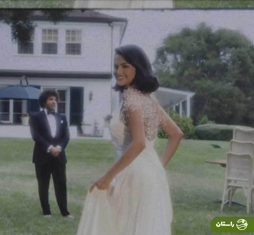 (تصاویر) سلنا گومز و بنی بلانکو عروسی کردند / استایل ساده عروسِ معروف را ببینید! (تصاویر) سلنا گومز و بنی بلانکو عروسی کردند / استایل ساده عروسِ معروف را ببینید!