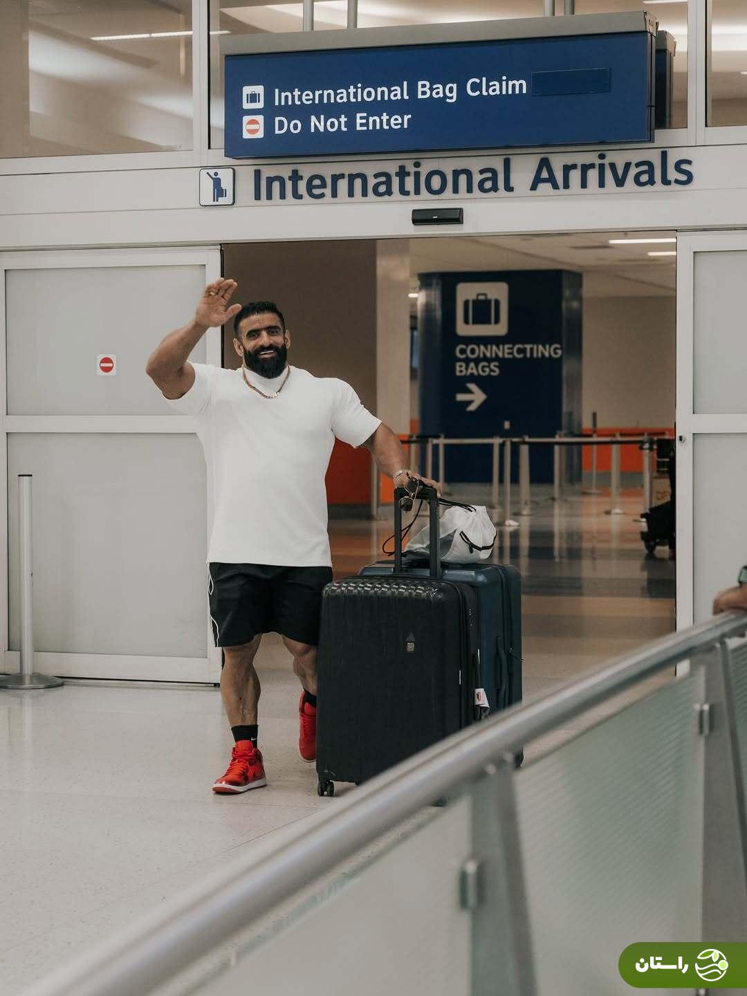 (تصاویر) استارت هادی چوپان در آمریکا برای فتح مستر المپیا ۲۰۲۵ (تصاویر) استارت هادی چوپان در آمریکا برای فتح مستر المپیا ۲۰۲۵