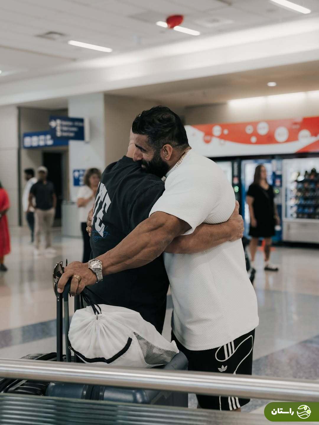 (تصاویر) استارت هادی چوپان در آمریکا برای فتح مستر المپیا ۲۰۲۵ (تصاویر) استارت هادی چوپان در آمریکا برای فتح مستر المپیا ۲۰۲۵