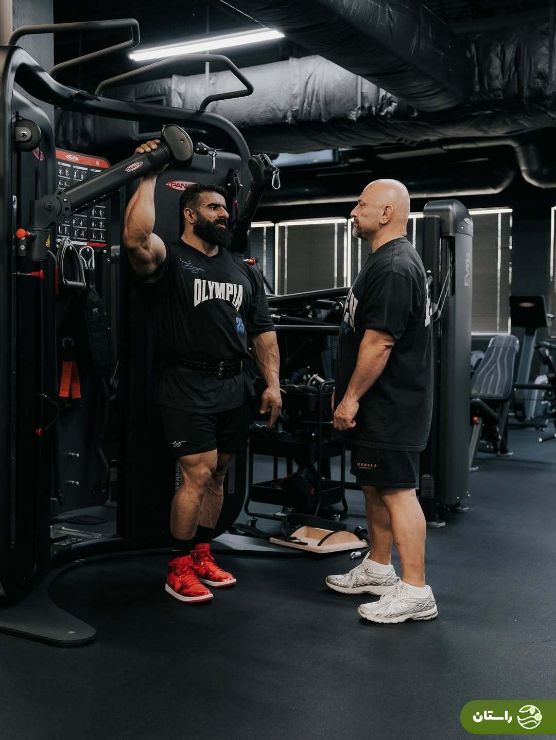 (تصاویر) استارت هادی چوپان در آمریکا برای فتح مستر المپیا ۲۰۲۵ (تصاویر) استارت هادی چوپان در آمریکا برای فتح مستر المپیا ۲۰۲۵