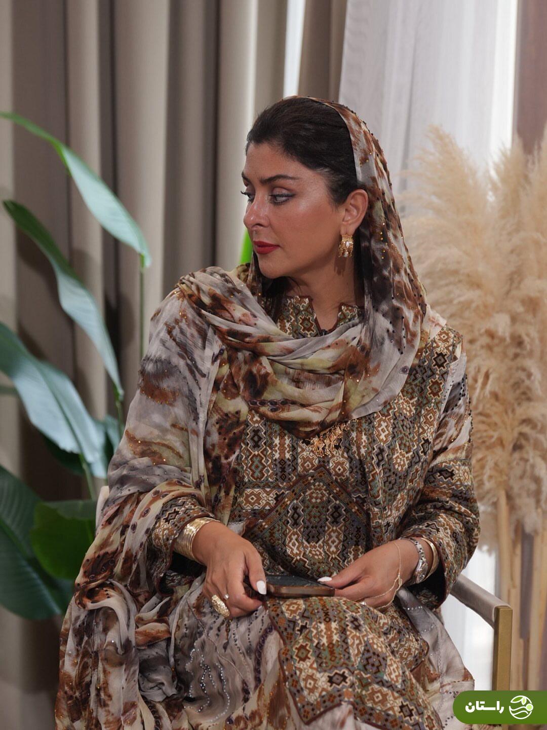 (تصاویر) استایل بلوچی «شیرین مقدم» داور برنامه «زن روز» مهناز افشار (تصاویر) استایل بلوچی «شیرین مقدم» داور برنامه «زن روز» مهناز افشار