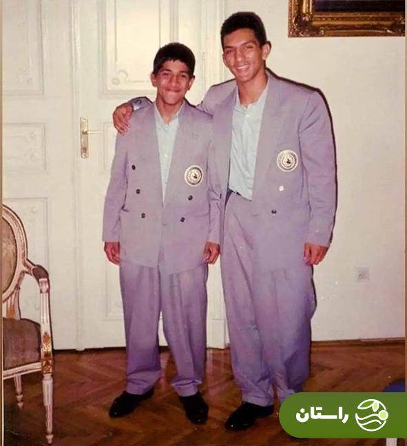 عکس زیرخاکی از علیرضا دبیر و پژمان درستکار با کست شلوار گشاد