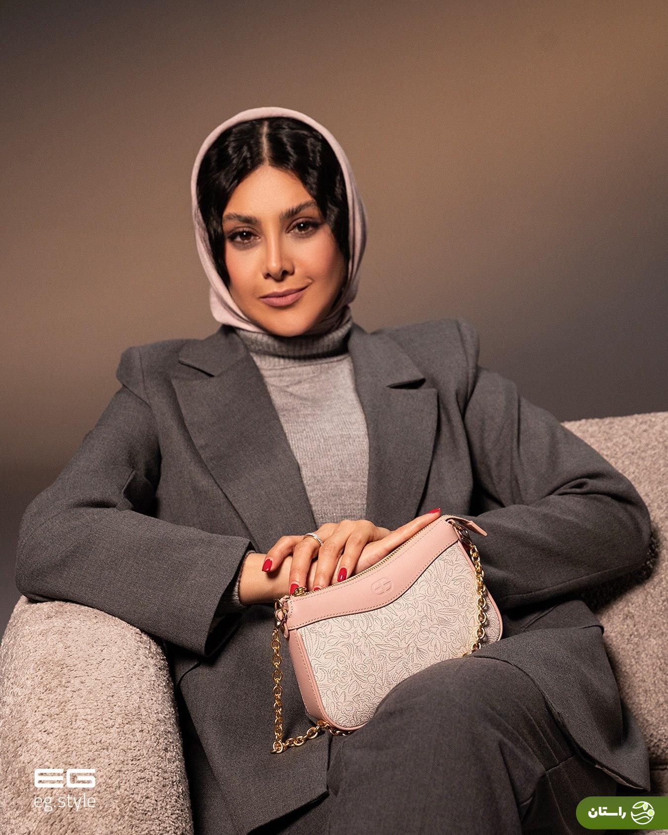 (عکس) آزاده صمدی با «کت و شلوار طوسی»