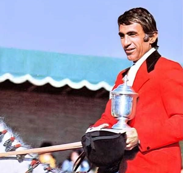 بیوگرافی کامبیز آتابای، رئیس دفتر فرح پهلوی و رئیس فدراسیون فوتبال پیش از انقلاب بیوگرافی کامبیز آتابای، رئیس دفتر فرح پهلوی و رئیس فدراسیون فوتبال پیش از انقلاب